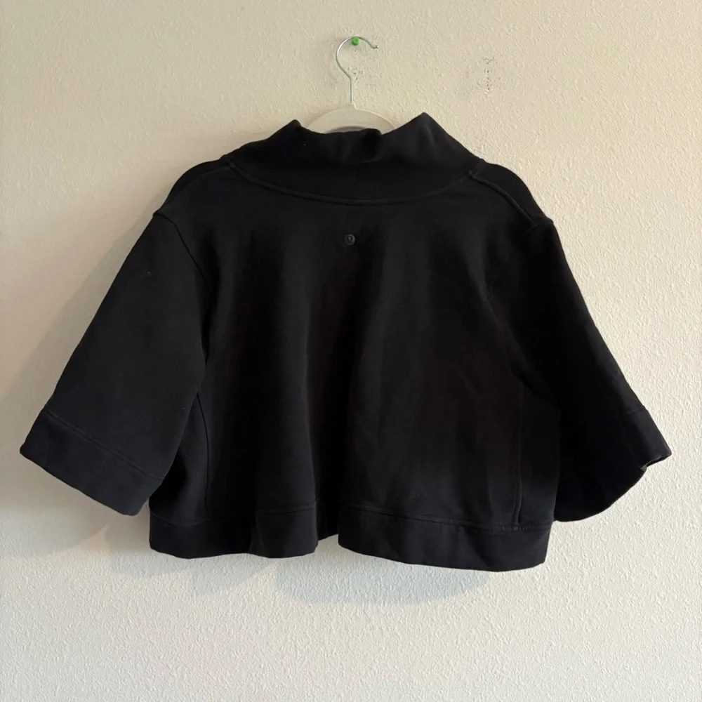 Lululemon Know Your Angles Poncho Sweatshirt Women’s Large Black Athleisure